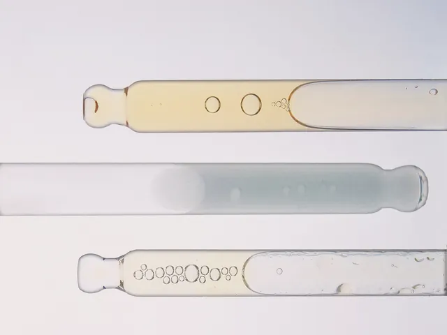 Goteros con sérums de distintas texturas